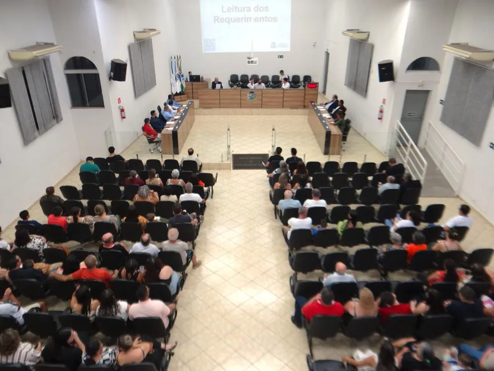 Câmara Municipal de Santo Antônio da Platina transfere recesso do Dia do Servidor Público para 31 de outubro