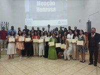 Professoras recebem Moção de Reconhecimento Público na Câmara Municipal de Santo Antônio da Platina